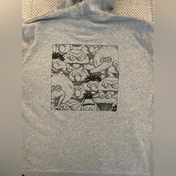 Uniqlo KAWS Sesame Street Embroidered Graphic Hoodie Women’s Medium - Picture 2 of 3